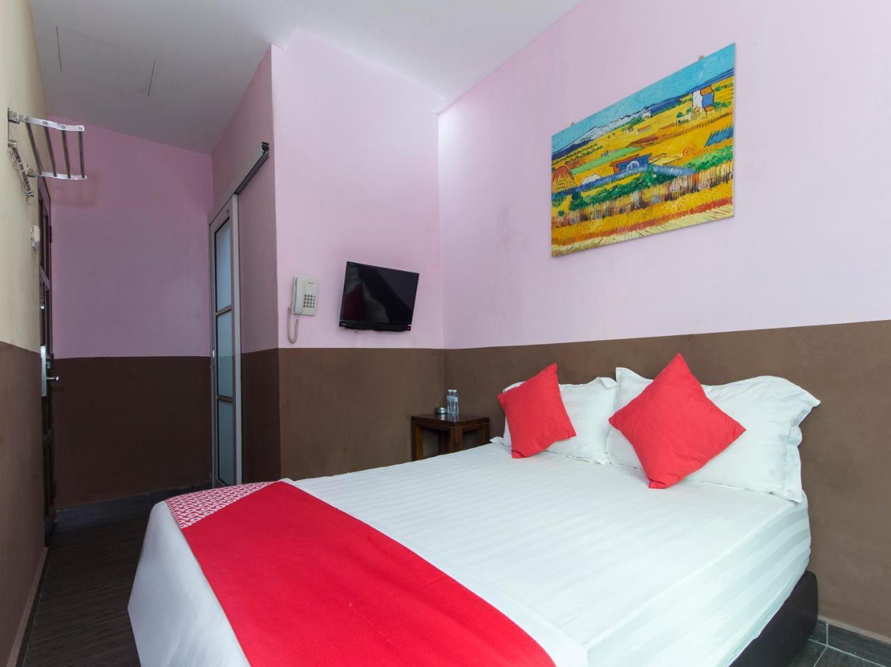 Oyo 172 Spring Hotel Куала-Лумпур Экстерьер фото