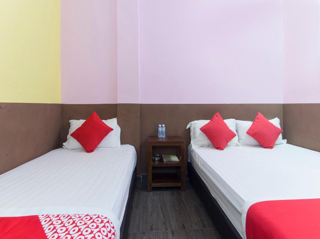 Oyo 172 Spring Hotel Куала-Лумпур Экстерьер фото